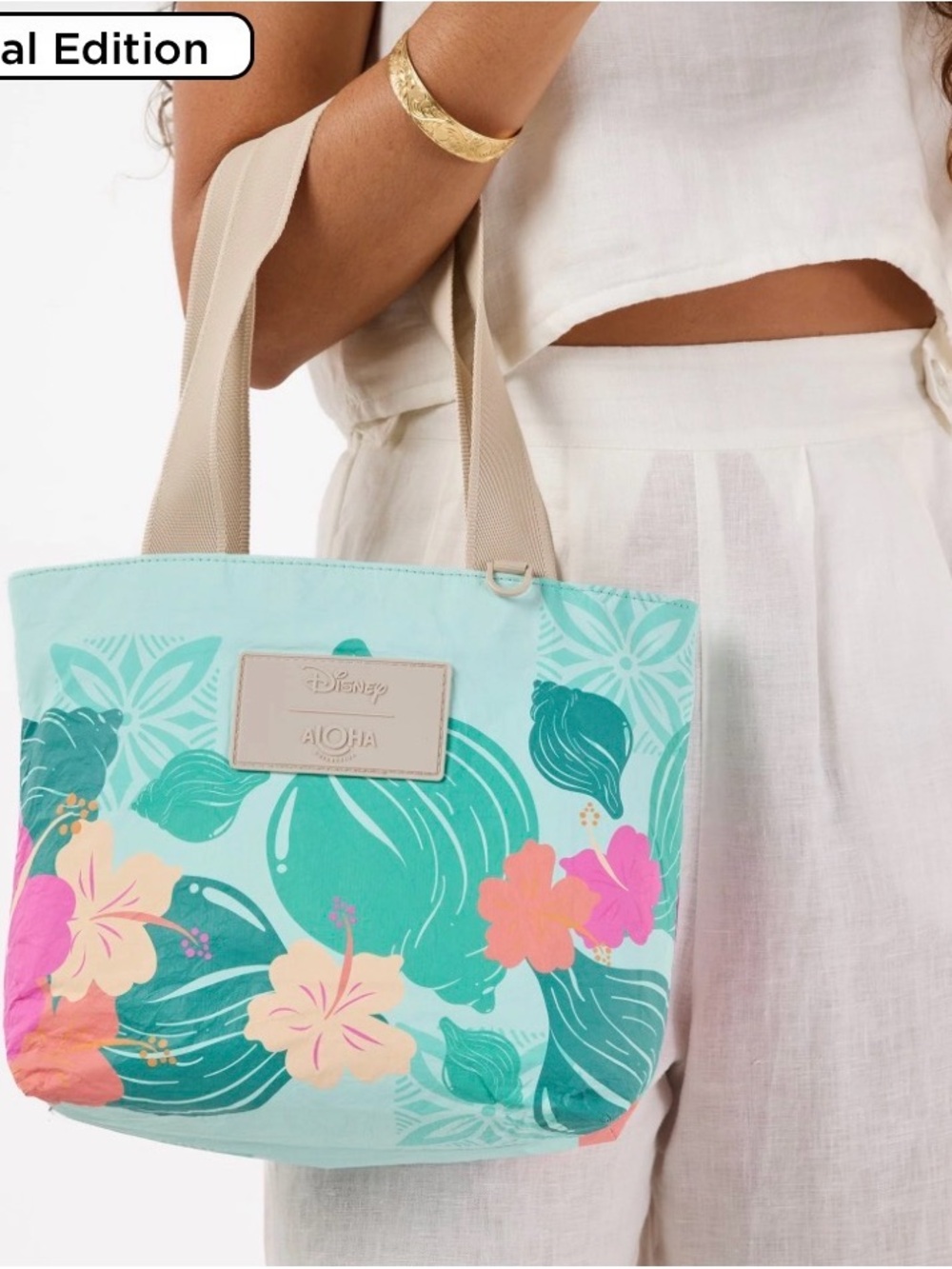 ALOHA Collection Mini Tripper High Seas X Disney Moana Tote Salty - Picture 2 of 3